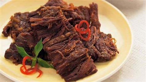 Resep lapis daging sapi ini sangat melekat dan identik dengan resep masakan klasik dan turun temurun yang cukup populer di daerah jawa timur, khususnya kota surabaya. Resep Masakan Daging Sapi yang Spesial dan Enak - Selerasa.com