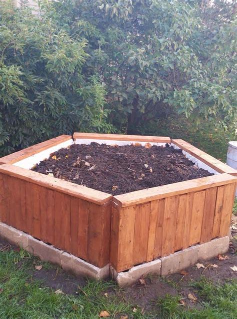 So, to make your work easier, we've collected 76 raised garden bed plans that you can easily build. Beautiful, Practical Pallet Raised Garden Bed • Pallet ...