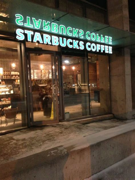 Starbucks Closed 37 Grosvenor St Toronto Ontario Canada Coffee