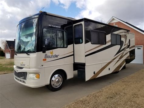 2007 Fleetwood Bounder 35e Class A Gas Rv For Sale By Owner In