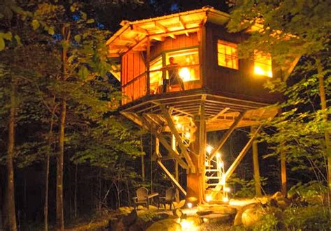 You Can Stay In This Awesome Adirondack Tree House Photos