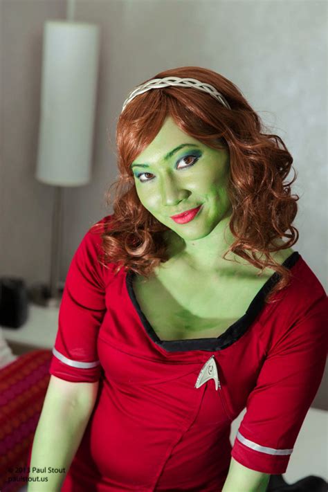 Ellie Moonjelly As Star Trek Orion Ellie Loves Cosplay