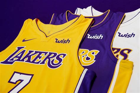 Check out this article on big contract/roster decisions awaiting for the lakers due to the tax penalties. Lakers, Wish diventa sponsor di maglia: accordo da 12-14 ...