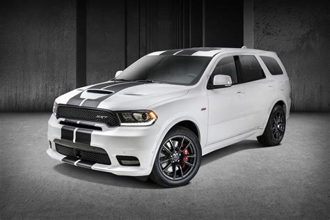 Upgraded Dodge Durango Srt Blows Into The Windy City The Detroit Bureau