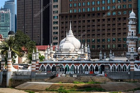 Putjalan masjid india into our kuala lumpur trip itinerary planning website and find out what's close by, where to stay, and where to head next. Masjid Jamek Mosque in Kuala Lumpur - Stock Editorial ...