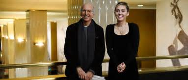 Saturday Nov 4 Larry David Hosts Snl With Musical Guest Miley Cyrus