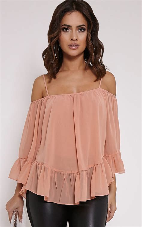 Kiana Nude Cold Shoulder Chiffon Top Prettylittlething