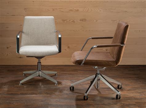 Compared to standard wheelchairs, a transport chair requires a caregiver to push the chair. Nonfiction Creative . Alyssa Coletti - Genesee