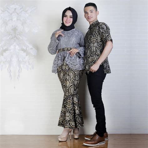 9 inspirasi fashion kebaya modern muslim. 30+ Model Baju Kebaya Rok Duyung - Fashion Modern dan Terbaru 2020 | PUSAT-MUKENA.COM Jual ...