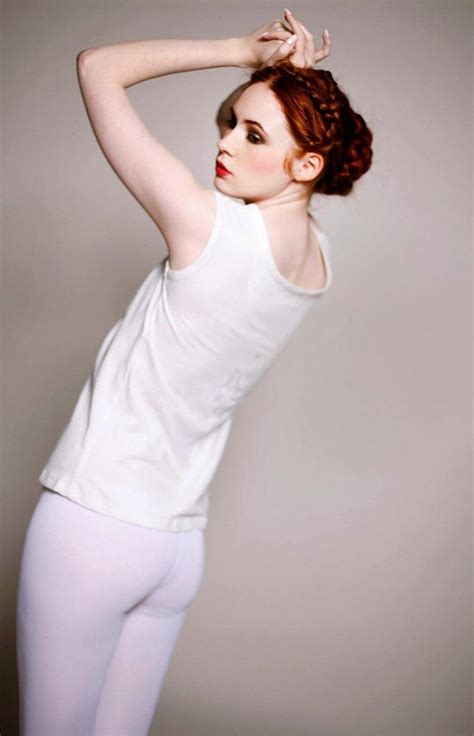 Karen Gillan Karen Sheila Gillan Elle Style Awards White Tights Beautiful Redhead Beautiful