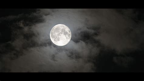 Super Snow Moon Will Illuminate Night Sky This Weekend