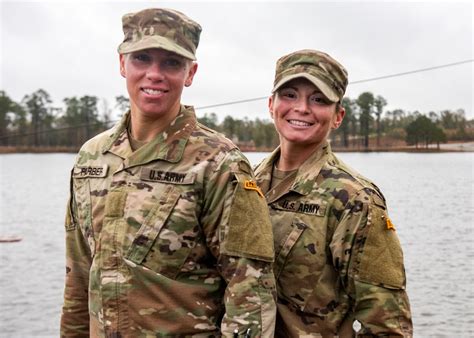 Enlisted Female Guard Soldiers Graduate Army Ranger School National