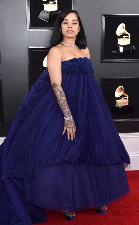 Ella Mai From 2019 Grammys Red Carpet Fashion E News