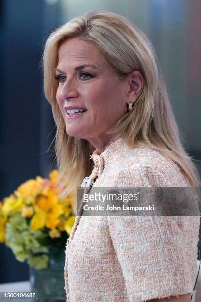 Martha Maccallum Photos And Premium High Res Pictures Getty Images