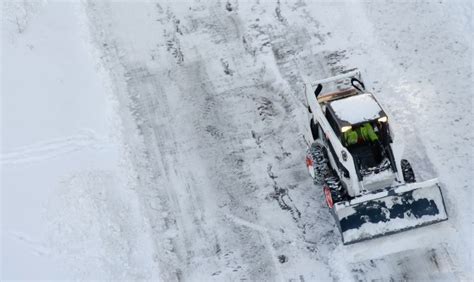 Tips For Keeping Your Skid Steer Running In The Winter The Dixon Pilot