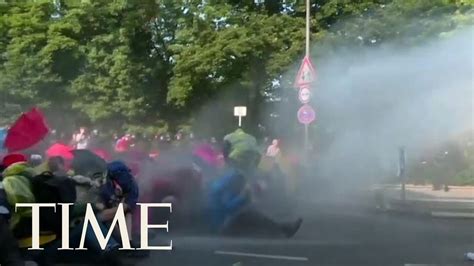 More Clashes Between Protestors And Police Ahead Of G20 Summit Opening