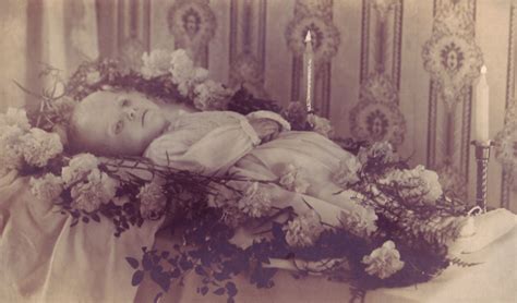 Memento Mori Victorian Death Photos Listverse