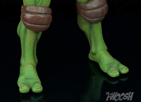 Neca Teenage Mutant Ninja Turtles Moview Donatello Review Feet Fwoosh