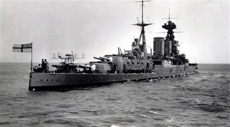 1918 Hms Hood Was Launched On The Clyde At The Time The Most Powerful