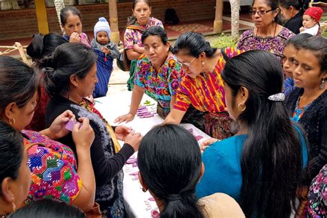 En Guatemala Invertir En El Empoderamiento Econ Mico De Las Mujeres Ind Genas Es Clave Para