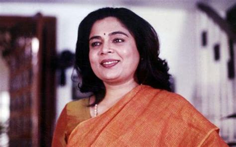 Bollywoods Favourite Mother Reema Lagoo Passes Away After A Cardiac Arrest She Was 59