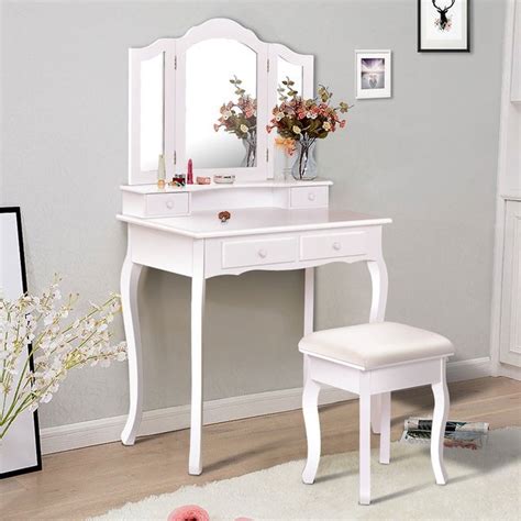 When you think of a makeup vanity set, you may think of a princess or movie star doing their hair and makeup in a glamorous dressing room. Shop Costway Vanity Makeup Dressing Table Set bathroom W ...