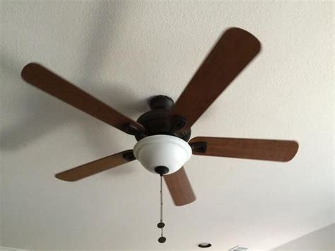 Hampton Bay Rothley 52 In Indoor Oil Rubbed Bronze Ceiling Fan With