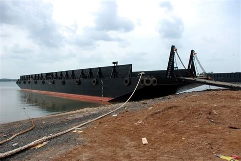 300ft Dumb Barge ~ Joshua Prakarsa Jaya