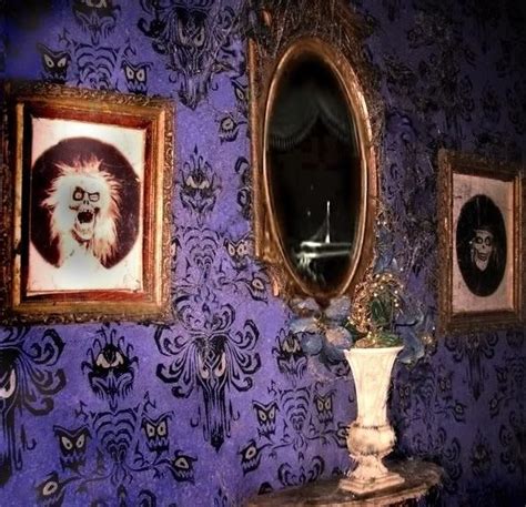 Long Forgotten The Missing Door Disney Themed Rooms Haunted Mansion