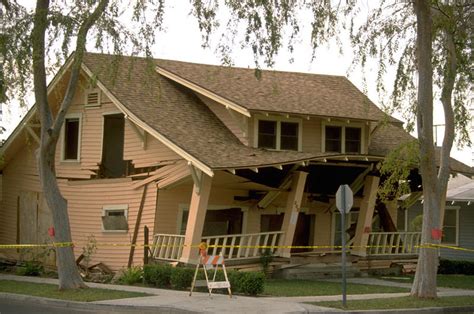 If you felt the earth move this week, chances are you didn't have earthquake insurance. Earthquake Insurance Task Force Gets Started In Oregon | NW News Network