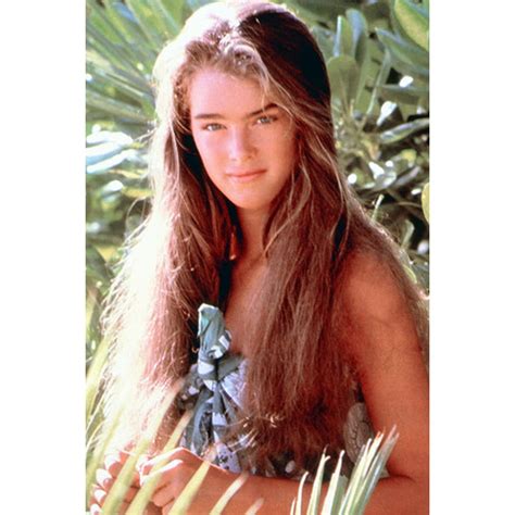 Brooke Shields Sexy Bare Shouldered Pose The Blue Lagoon 24x36 Poster
