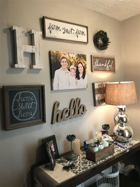 Using clocks as a means to embrace the visitors at the entrance of your home can be a great idea. Entryway decor | Farmhouse decor living room, Farm house ...