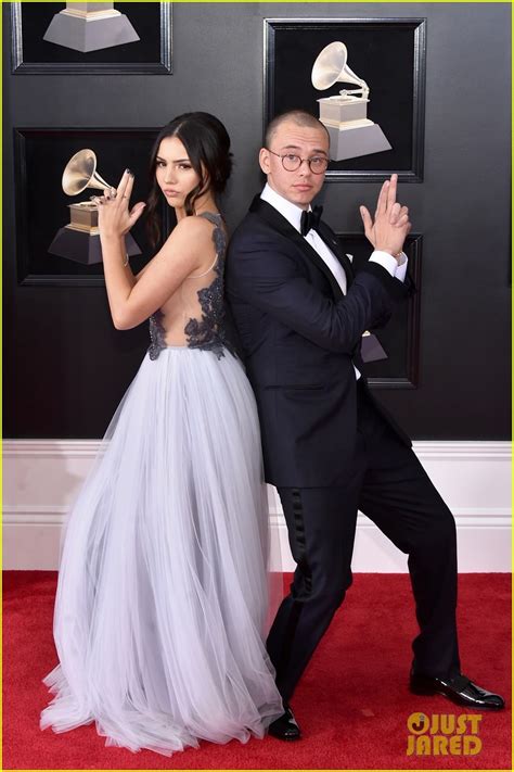 Logic Couples Up With Wife Jessica Andrea On Grammys Red Carpet Photo Grammys