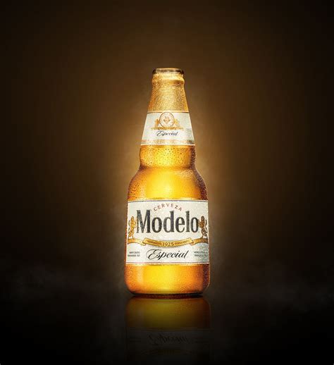 Cerveza Modelo On Behance Beer Photography Modelo Beer Beer