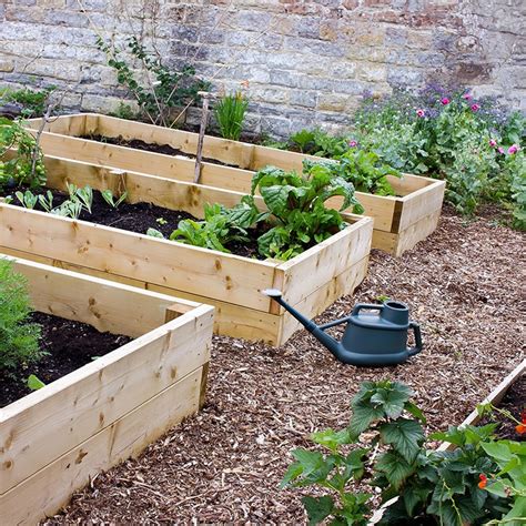 The raised bed or growing bed is the basic unit of an intensive garden. Raised Bed Gardening Trumphs Over Poor Soil Conditions