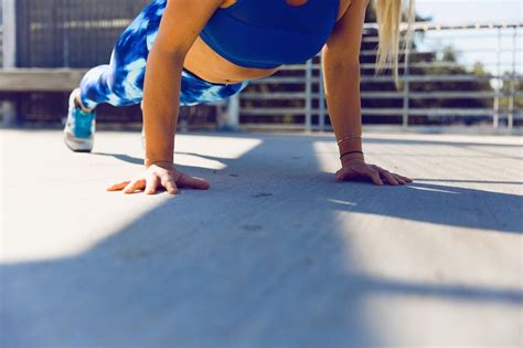 Mountain Climbers Exercises To Reduce Belly Fat At Home Popsugar