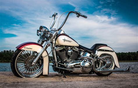 2016 Harley Davidson Heritage Softail Rush Bikes