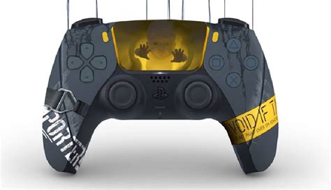 These Fan Made Custom Ps5 Dualsense Controller Designs Continue To