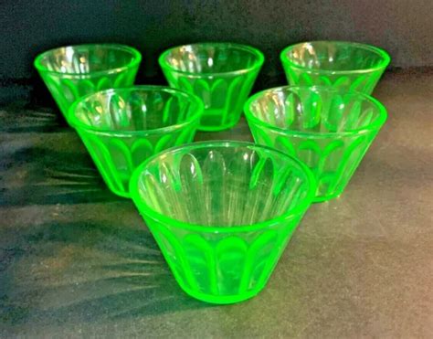 VINTAGE HAZEL ATLAS Green Uranium Depression Glass Custard Cups Set Of