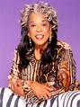 Della Reese Dead: ‘Touched by an Angel’ Alum Dies at 86 | Us Weekly