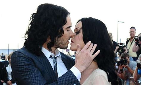 Russell Brand Makes Fun Of His Sex Life With Ex Wife Katy Perry Hollywood News India Tv