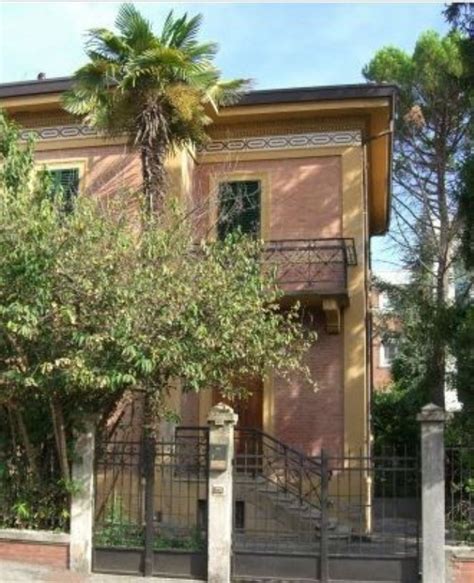 Casa Indipendente In Vendita In Via Torquato Tasso 4 Campanella