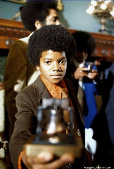 A Young Michael Jackson Joseph Jackson Photos Of Michael Jackson