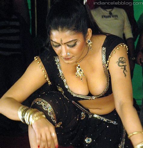 Taslima Sheikh Kollywood Item Girl Msm13 Hot Cleavage Stills