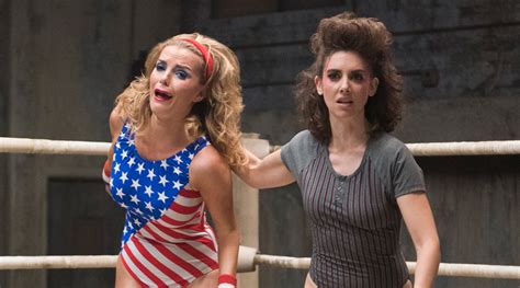 Netflix Renews ‘glow For Second Season Alison Brie Betty Gilpin