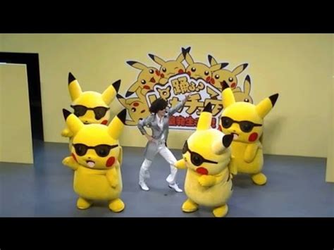 Where can i get a pikachu statuette in japan? ピカチュウダンスステージショー【Pikachu Outbreak!2015】Pikachu Dance ...