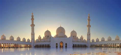 How Mosque Architecture Evolved Through The Centuries