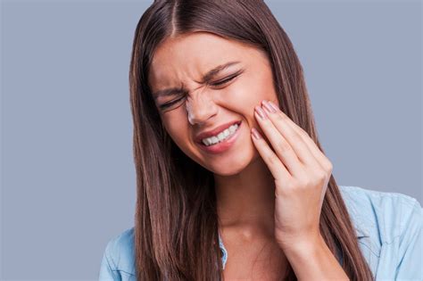 Get Relief From Your Aching Tooth The Best Pain Relief For Toothache