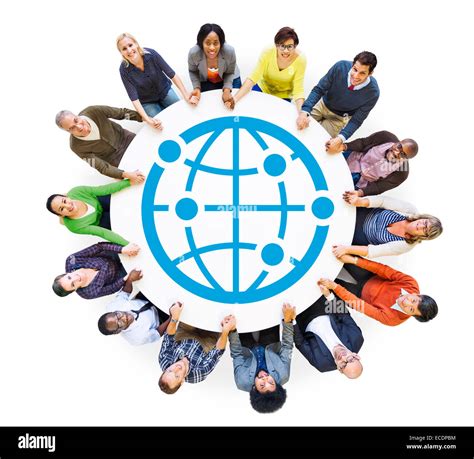 Global World Map People Circle Hi Res Stock Photography And Images Alamy