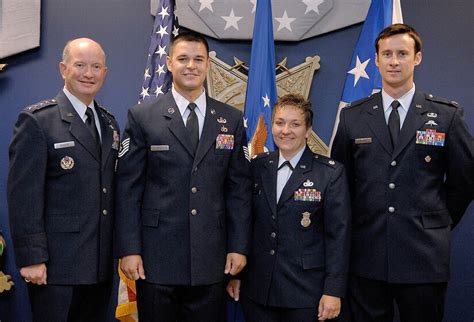 Airmen Receive Sijan Leadership Award U S Air Force Article Display